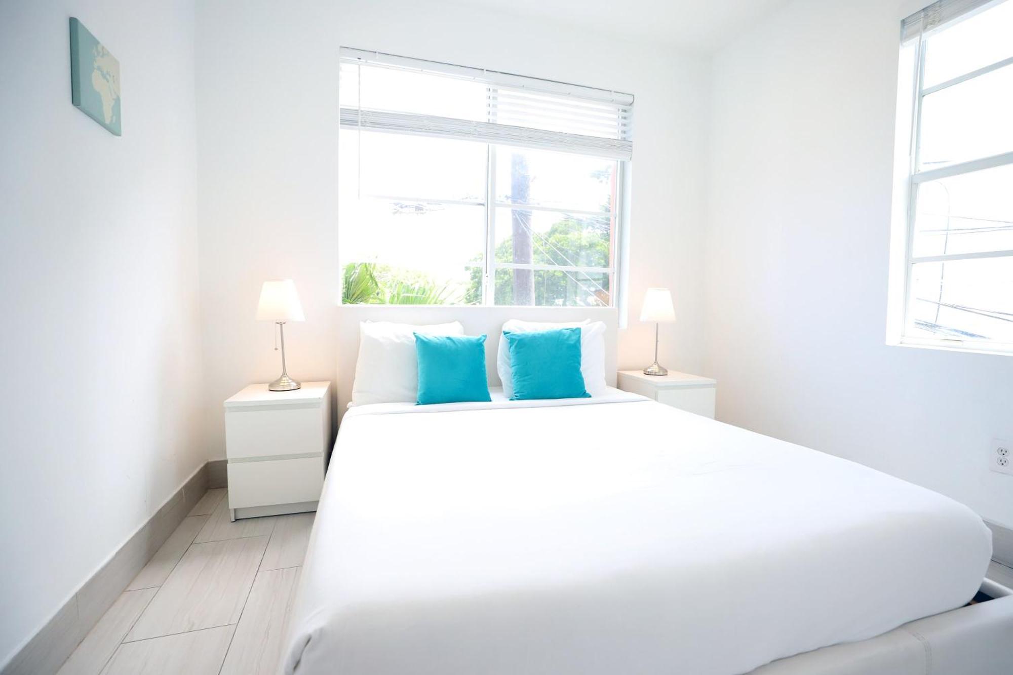 2 Bedroom Apartment 3 Minute Walk To South Beach & Ocean Drive Miami Beach Zewnętrze zdjęcie