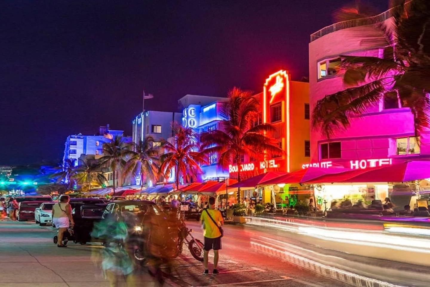 2 Bedroom Apartment 3 Minute Walk To South Beach & Ocean Drive Miami Beach Zewnętrze zdjęcie