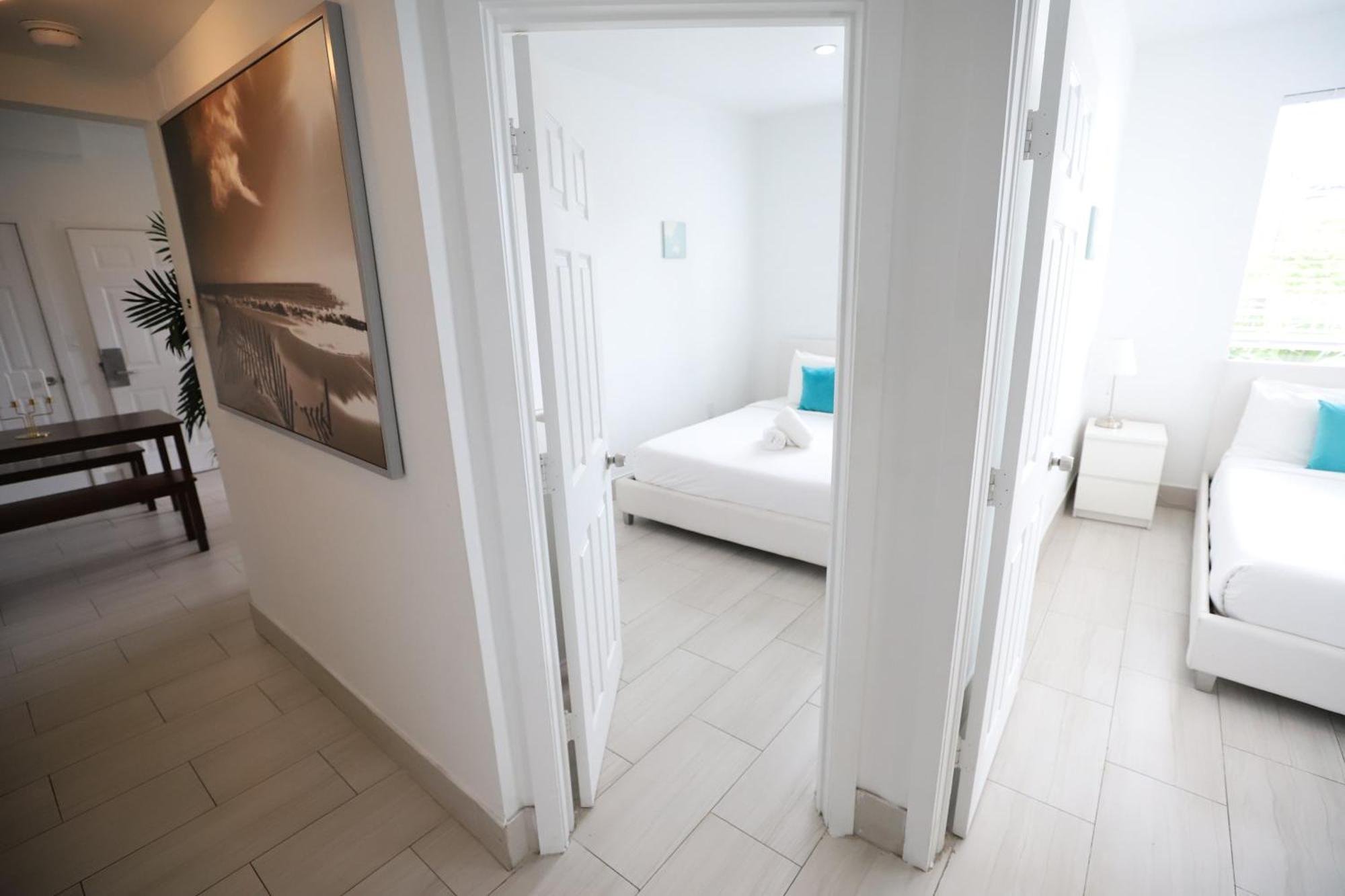 2 Bedroom Apartment 3 Minute Walk To South Beach & Ocean Drive Miami Beach Zewnętrze zdjęcie
